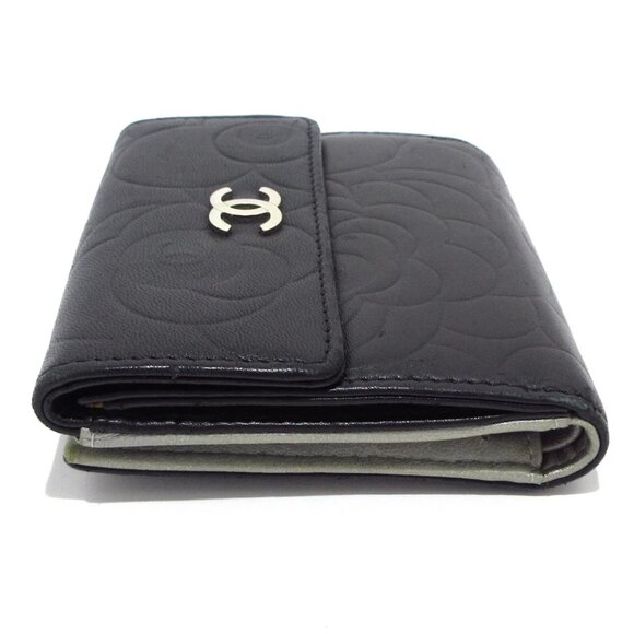 CHANEL Camellia Black Lambskin Double-hook Wallet 246-082325 - Picture 4 of 10